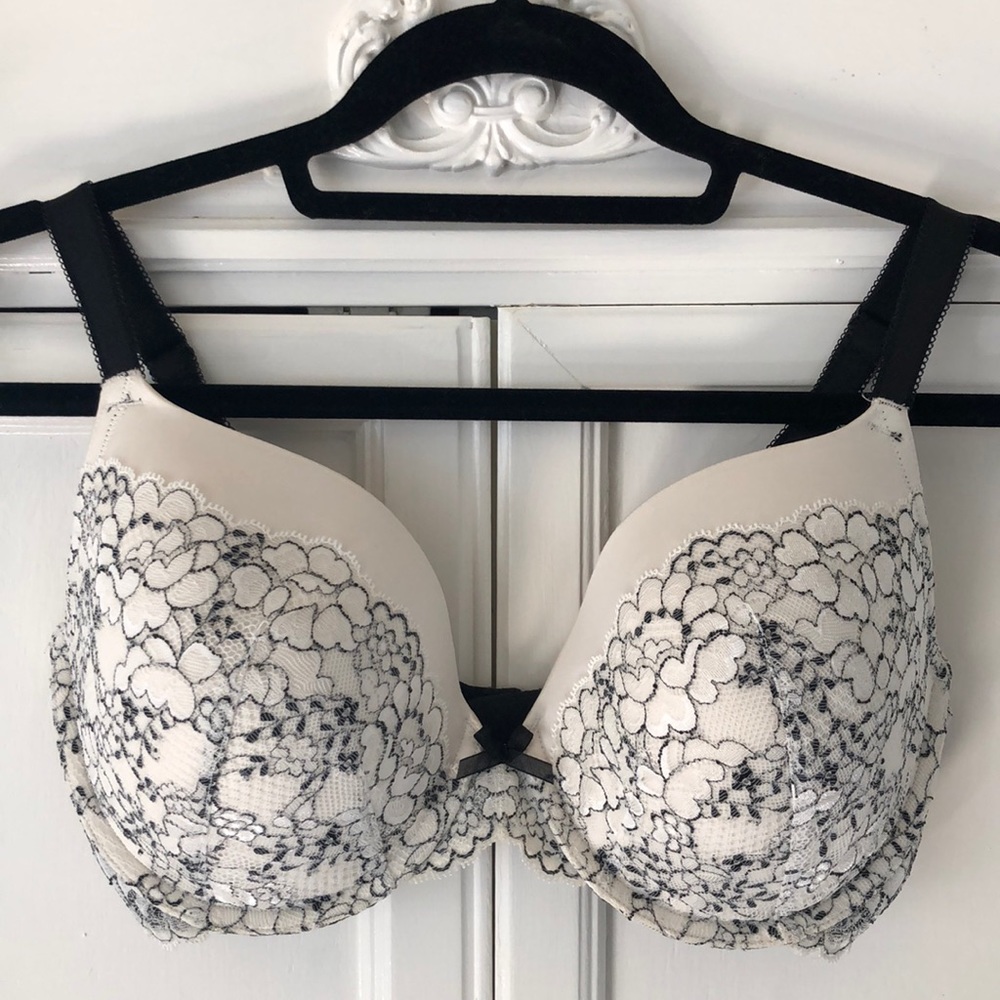 Black & White Lace Dream Angels Bra